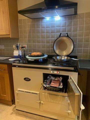 Ose Head In The Skye - Healabhal Cottage מראה חיצוני תמונה