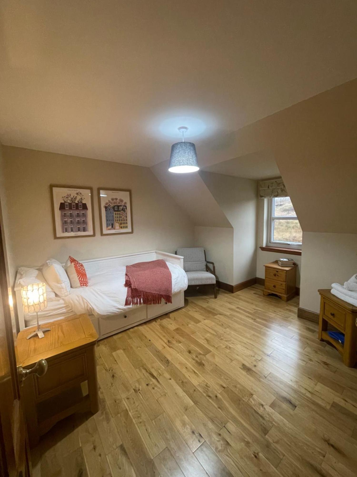 Ose Head In The Skye - Healabhal Cottage מראה חיצוני תמונה